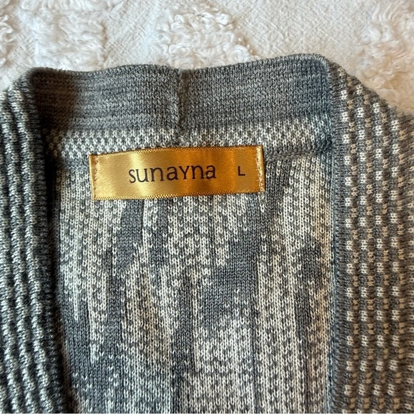 Santana classic Gray and Cream Patterned Women's Sweater Vest Size Large - Picture 3 of 7